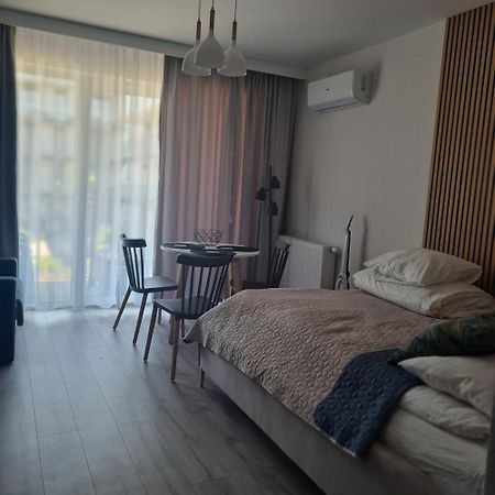 Green Apartament จีฟโนฟ ภายนอก รูปภาพ