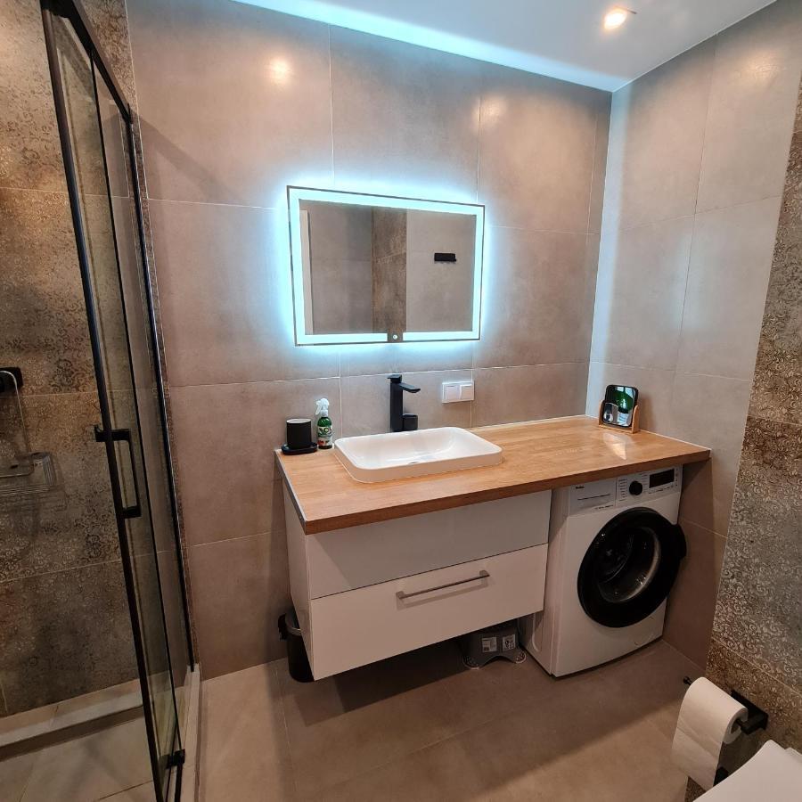 Green Apartament จีฟโนฟ ภายนอก รูปภาพ